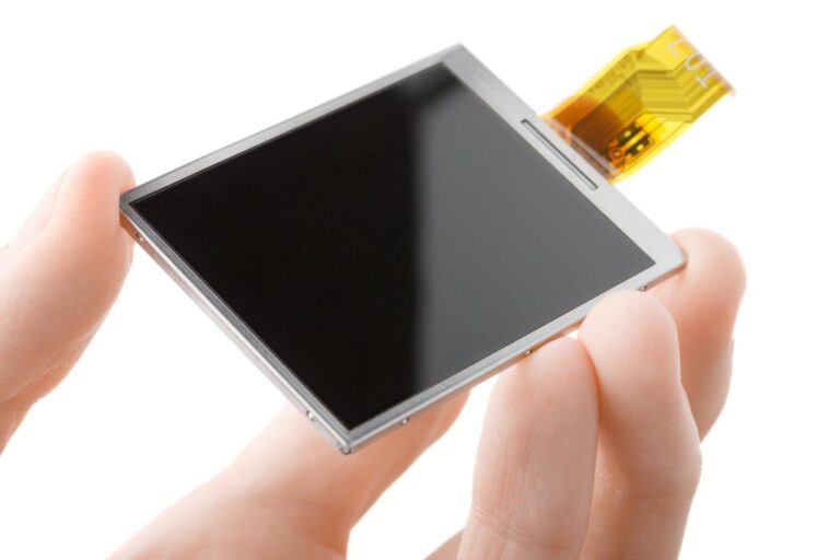 Pengertian LCD (Liquid Crystal Display)